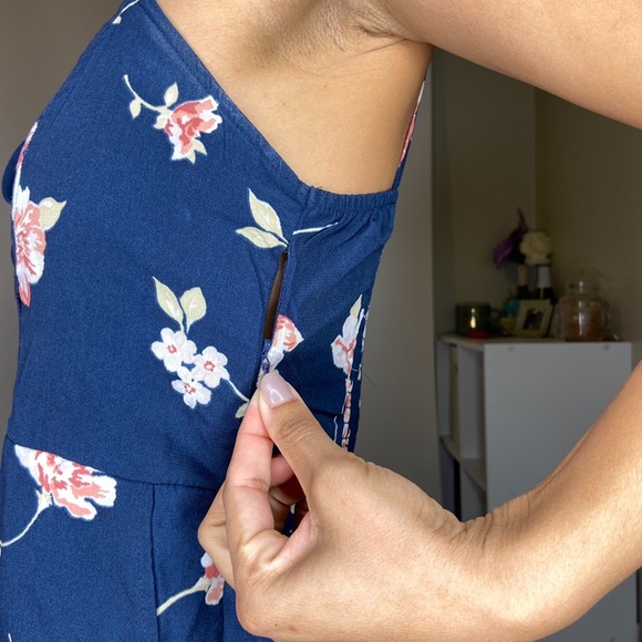 Floral Romper - Picture 8 of 8